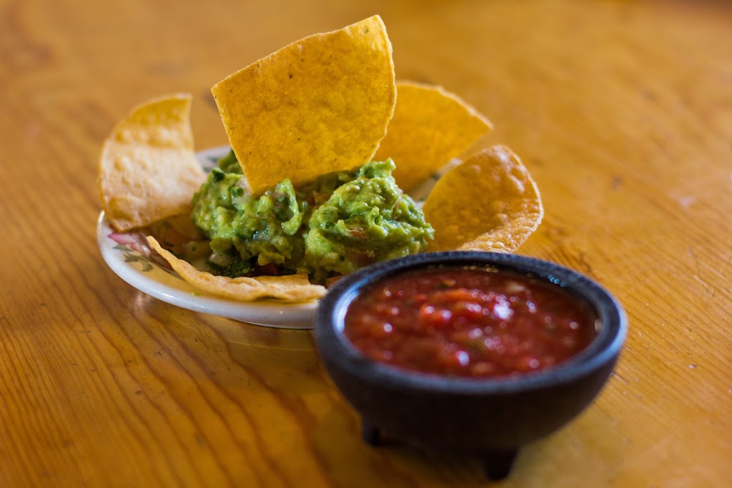 Tequilas Mexican Restaurant | restaurant | 601 E Broadway Ave, Farmington, NM 87401, USA | 5053276900 OR +1 505-327-6900