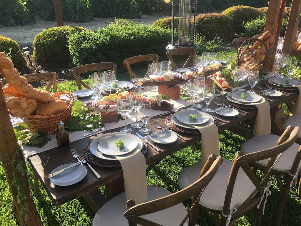 Inn at Tres Pinos | restaurant | 6991 Airline Hwy, Tres Pinos, CA 95075, USA | 8316283320 OR +1 831-628-3320