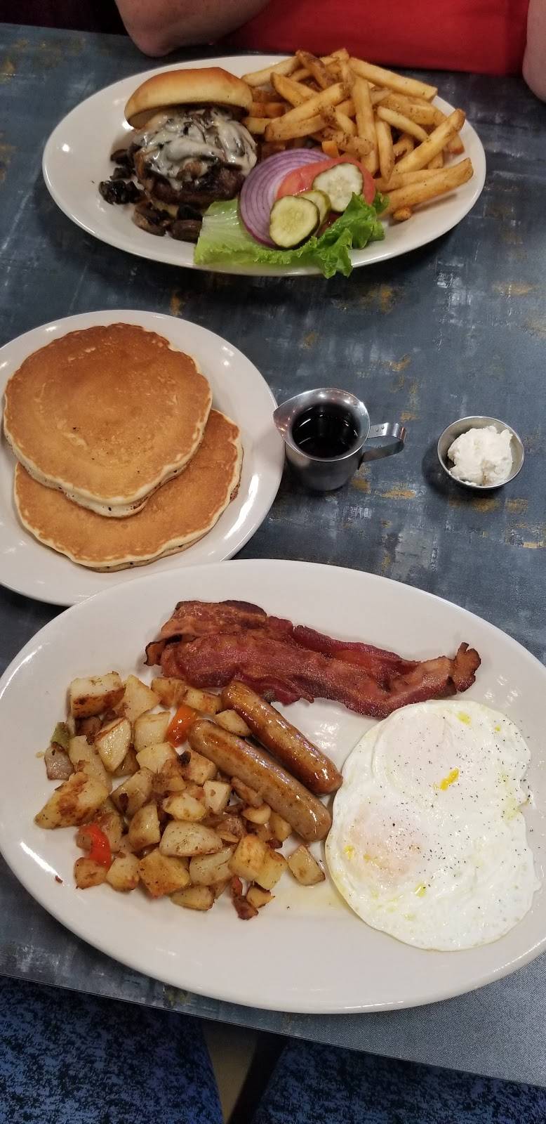 Daves Valley Grill | restaurant | 6601 4th St NW, Albuquerque, NM 87107, USA | 5056395807 OR +1 505-639-5807