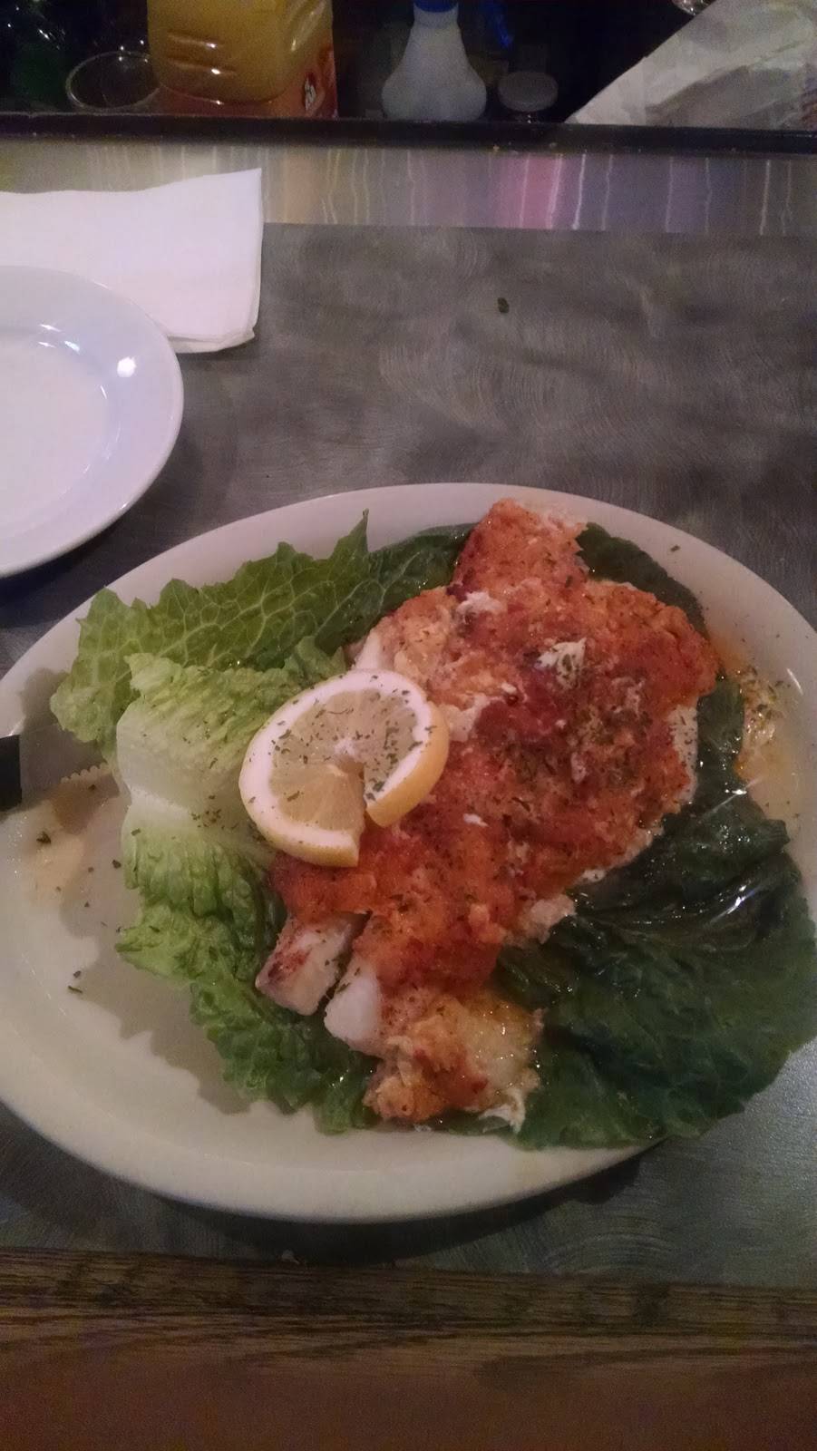 DeMarcos Restaurant | restaurant | 1965 Central Ave, Albany, NY 12205, USA | 5184567574 OR +1 518-456-7574