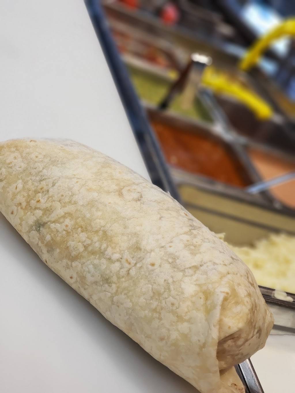 Krazi Burrito | restaurant | 4425 Lehigh Rd, College Park, MD 20740, USA | 3018645150 OR +1 301-864-5150