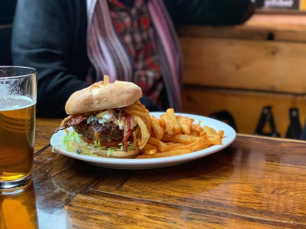 Whiskeys | restaurant | 885 Boylston St, Boston, MA 02116, USA | 6172625551 OR +1 617-262-5551