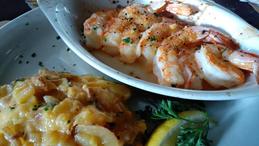 Cedar Lodge Supper Club | restaurant | N10872 US-151, Malone, WI 53049, USA | 9207954574 OR +1 920-795-4574