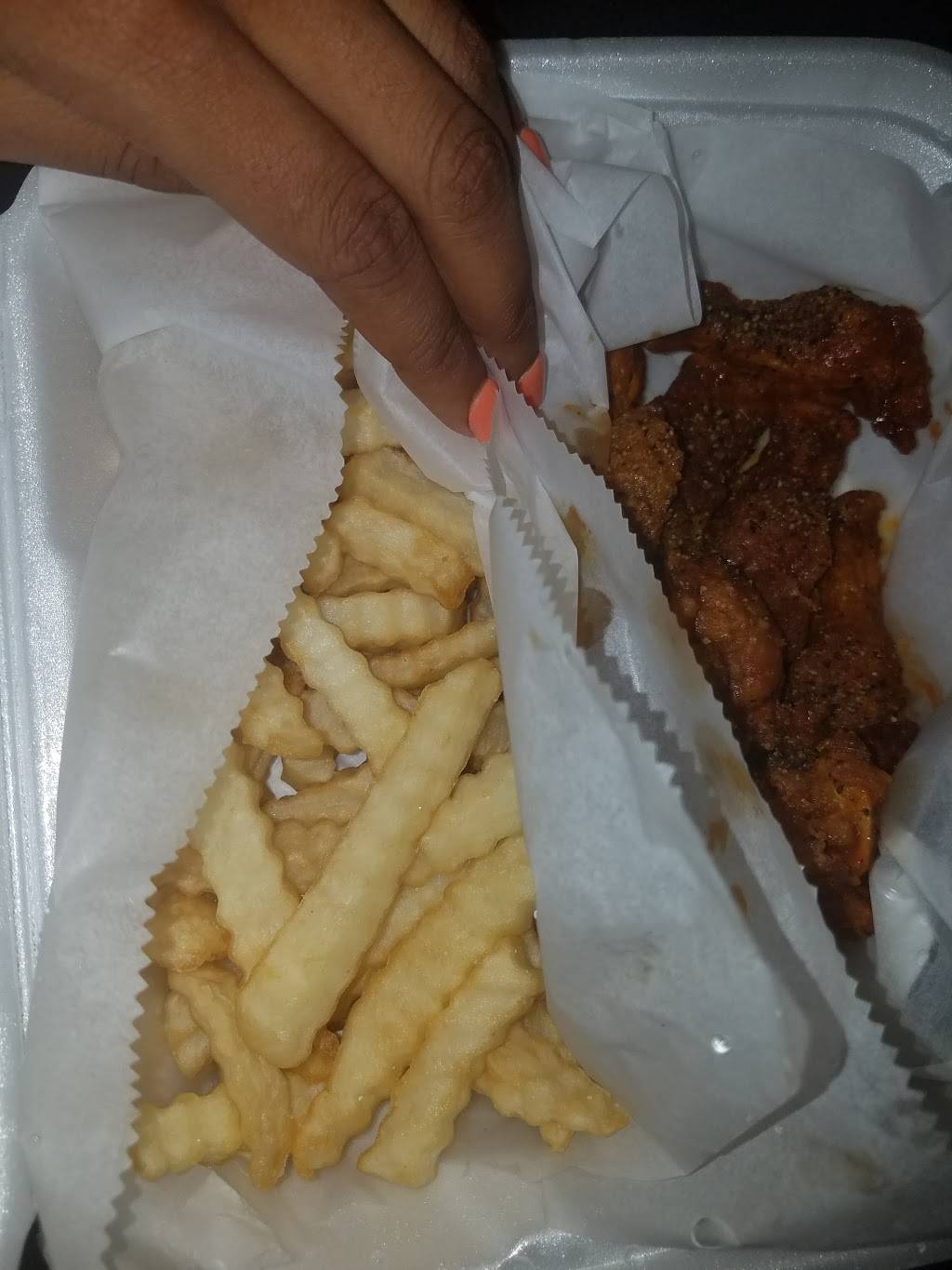 Wing City | restaurant | 1750 Bells Ferry Rd #E, Marietta, GA 30066, USA | 6782246381 OR +1 678-224-6381