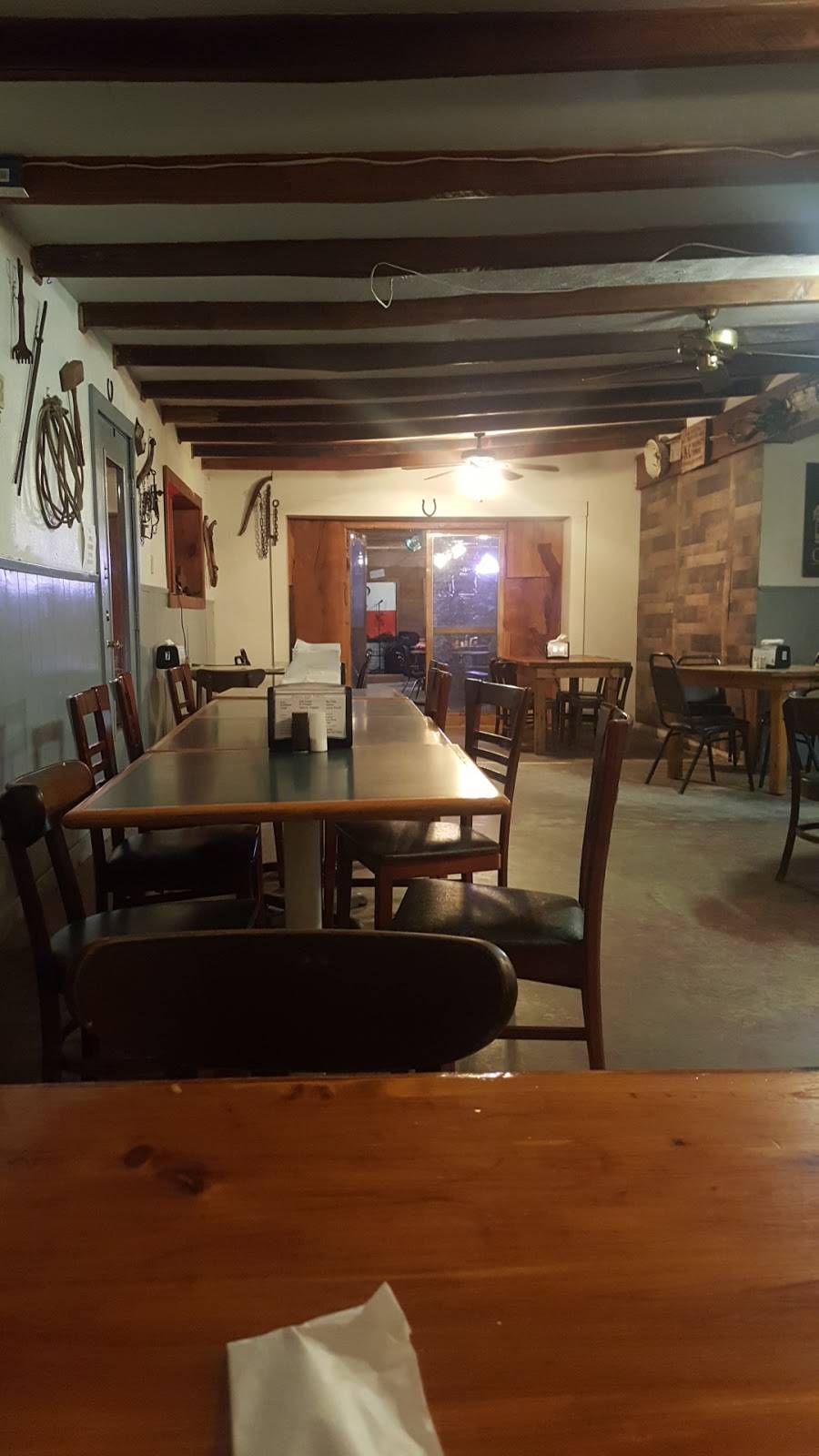 Tradinghouse Bar & Grill | restaurant | 4553 Lake Felton Pkwy, Waco, TX 76705, USA | 2548635251 OR +1 254-863-5251