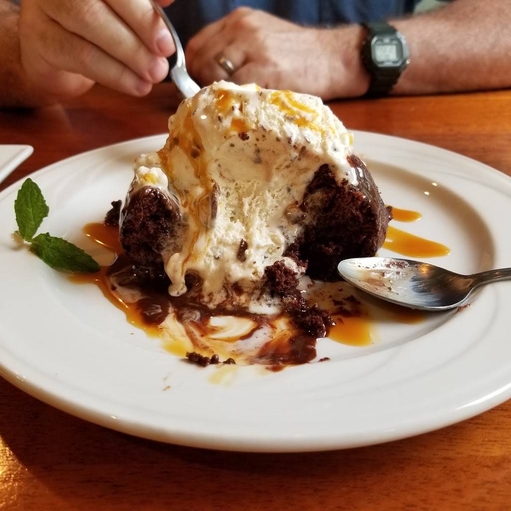 Berrets Seafood Restaurant & Taphouse Grill | restaurant | 199 S Boundary St, Williamsburg, VA 23185, USA | 7572531847 OR +1 757-253-1847