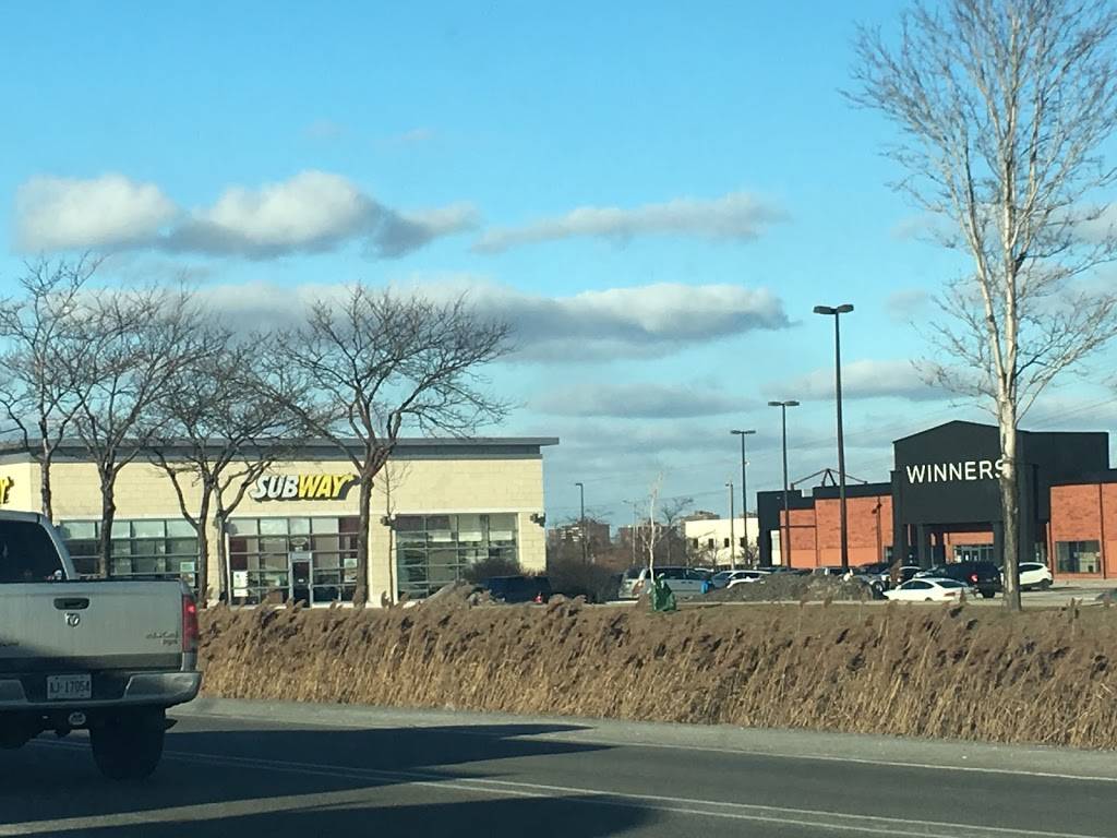 Subway | restaurant | 200 Queens Plate Dr, Etobicoke, ON M9W 6V1, Canada | 4168973154 OR +1 416-897-3154