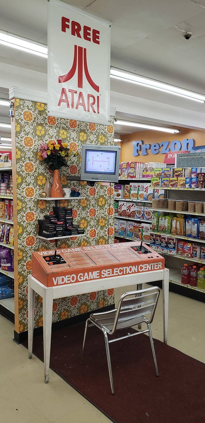 Koppas Fulbeli Deli | restaurant | 1940 N Farwell Ave, Milwaukee, WI 53202, USA | 4142731273 OR +1 414-273-1273