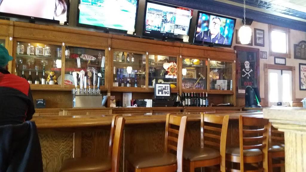 Macados | restaurant | 31025 Oxford Ave, Emory, VA 24327, USA | 2766950041 OR +1 276-695-0041