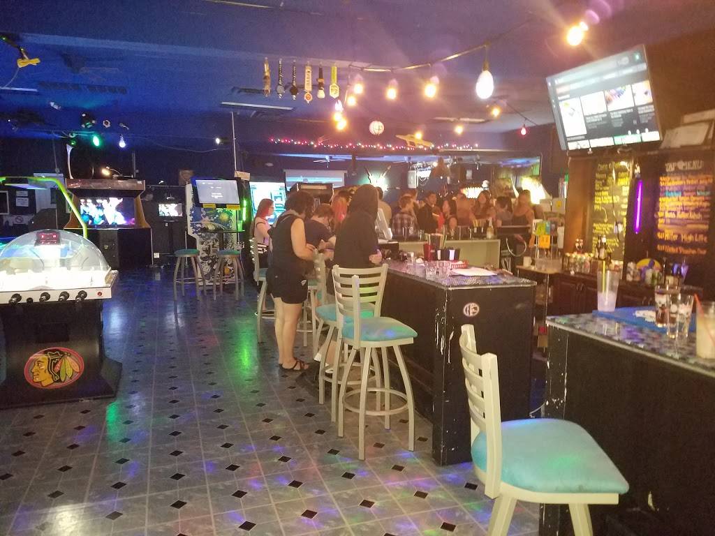 The Grid: Games and Growlers | night club | 525 S Gilbert Rd A-7, Mesa, AZ 85204, USA | 4806218088 OR +1 480-621-8088