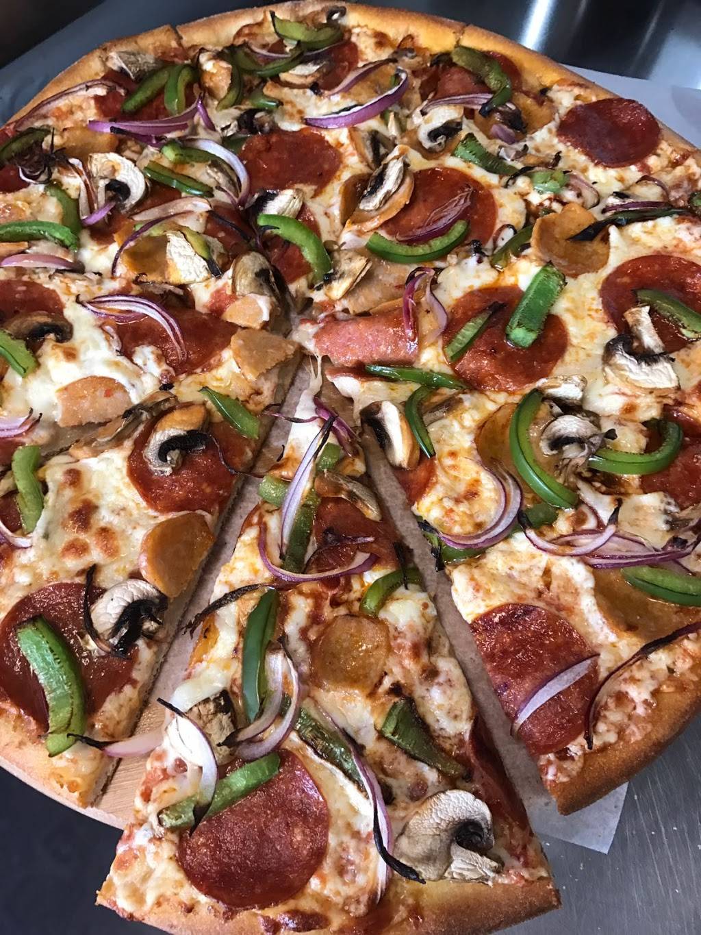 Fort York Pizzeria | meal delivery | 219 Fort York Blvd #8, Toronto, ON M5V 1B1, Canada | 6473441155 OR +1 647-344-1155