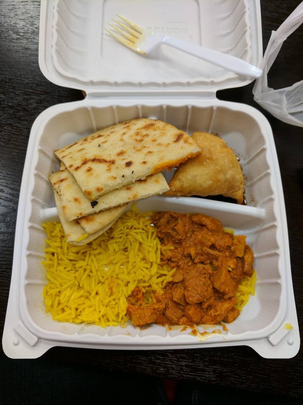 Gogis Cafe | restaurant | 230 Salem St, Chico, CA 95928, USA | 5308913570 OR +1 530-891-3570