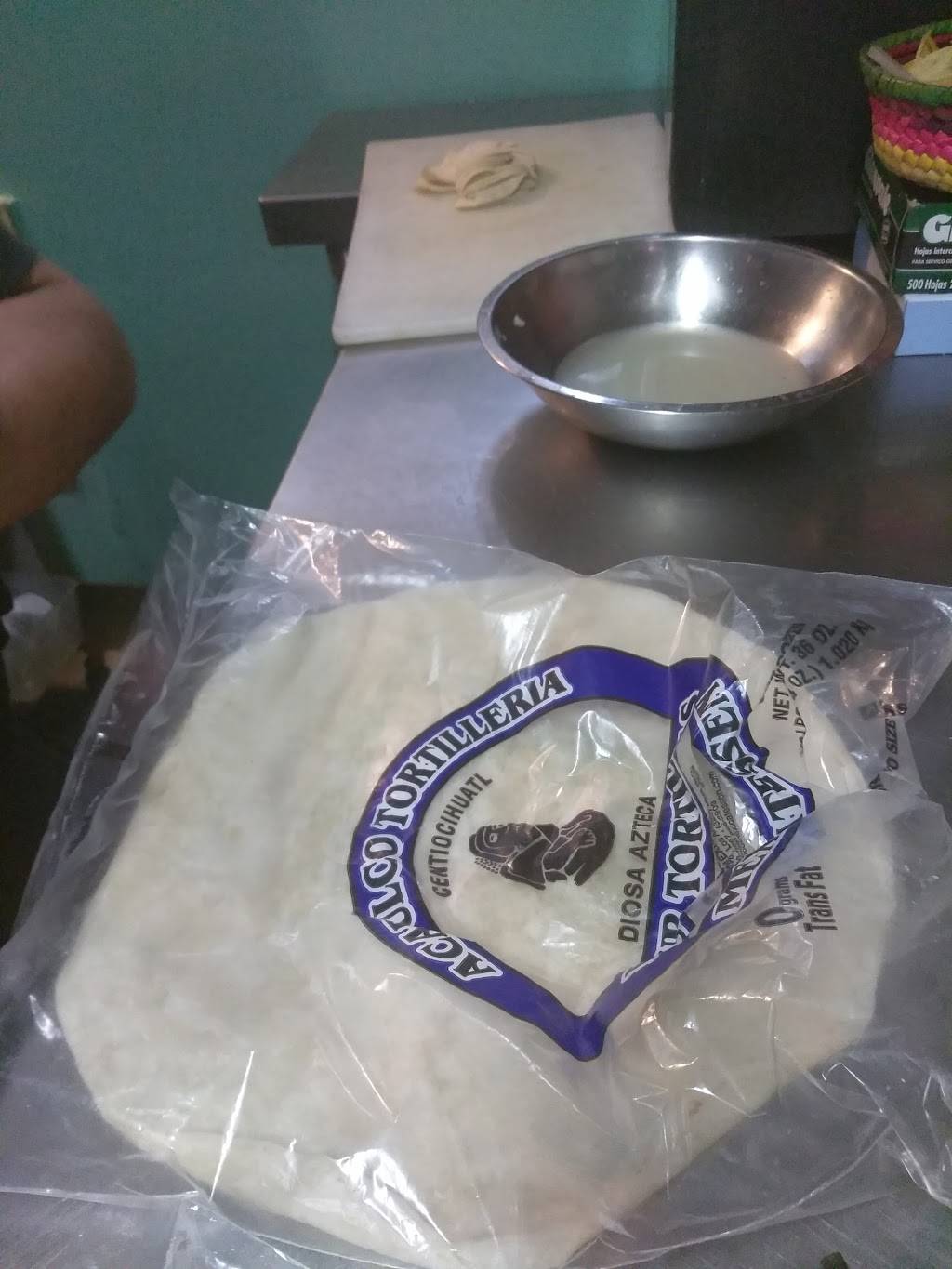 Simons Restaurant | restaurant | 4828 Whittier Blvd, Los Angeles, CA 90022, USA | 3232668664 OR +1 323-266-8664