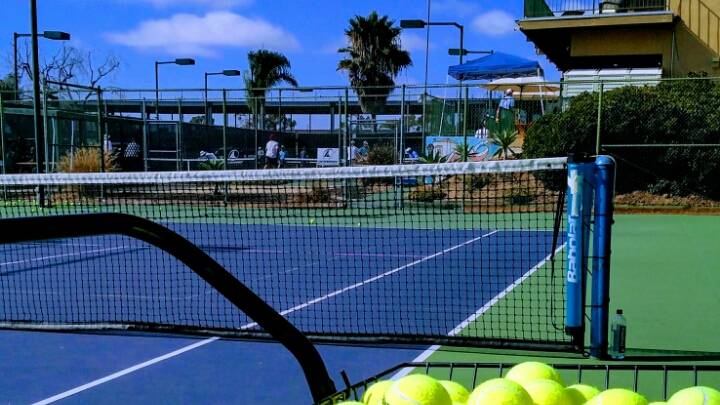 Bobby Riggs Racket & Paddle | restaurant | 875 Santa Fe Dr, Encinitas, CA 92024, USA | 7604732672 OR +1 760-473-2672