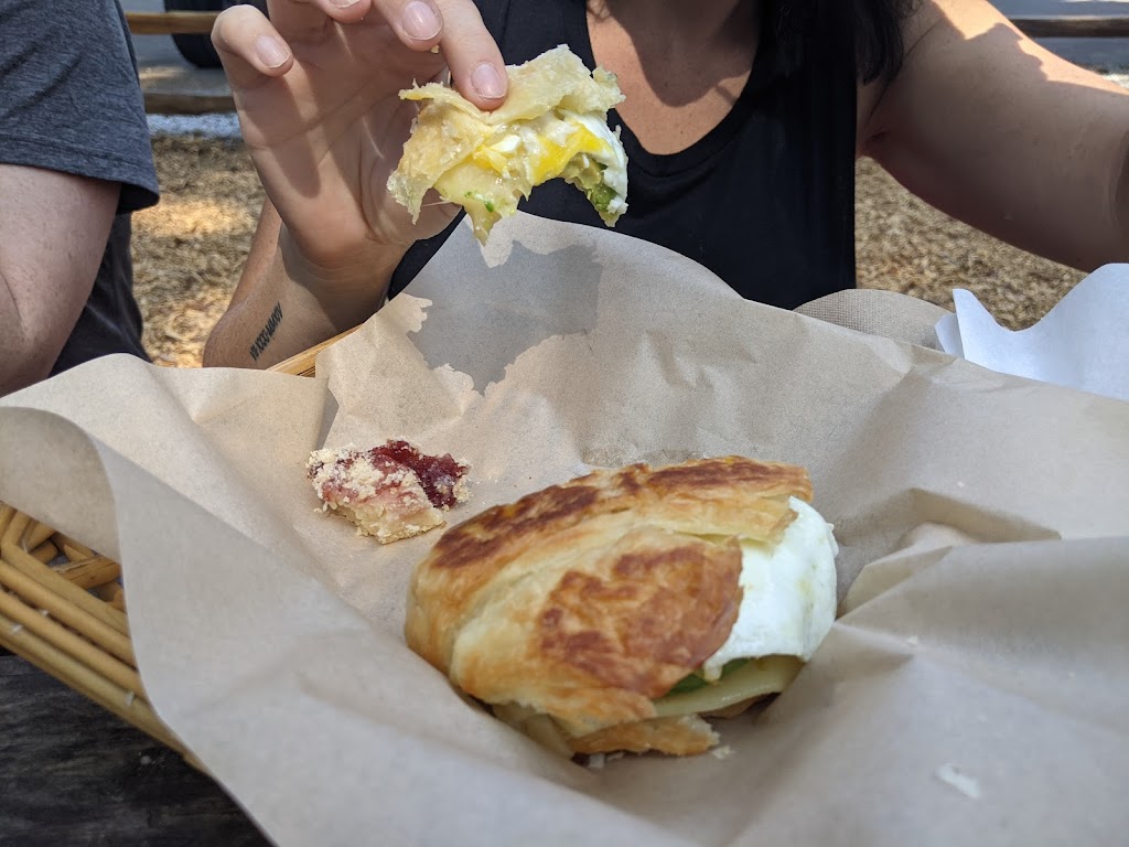 Alicias Sugar Shack Twain Harte | bakery | 24191 CA-108, Twain Harte, CA 95383, USA | 2095865400 OR +1 209-586-5400