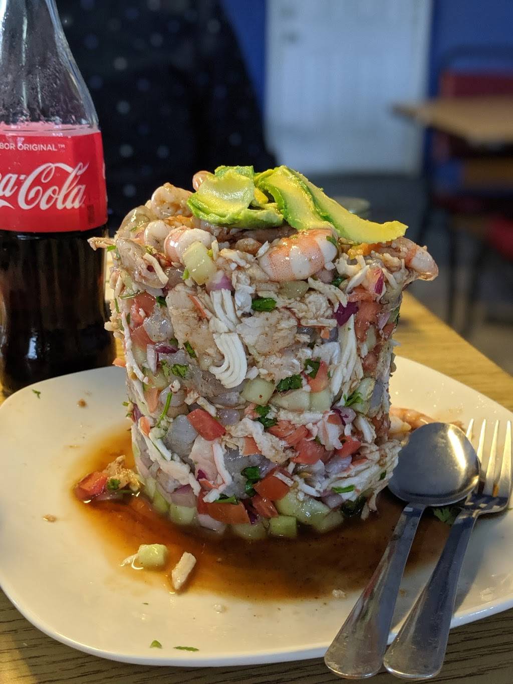 Mariscos Las Palmas | restaurant | 15025 Rd 192, Porterville, CA 93257, USA | 5598547053 OR +1 559-854-7053