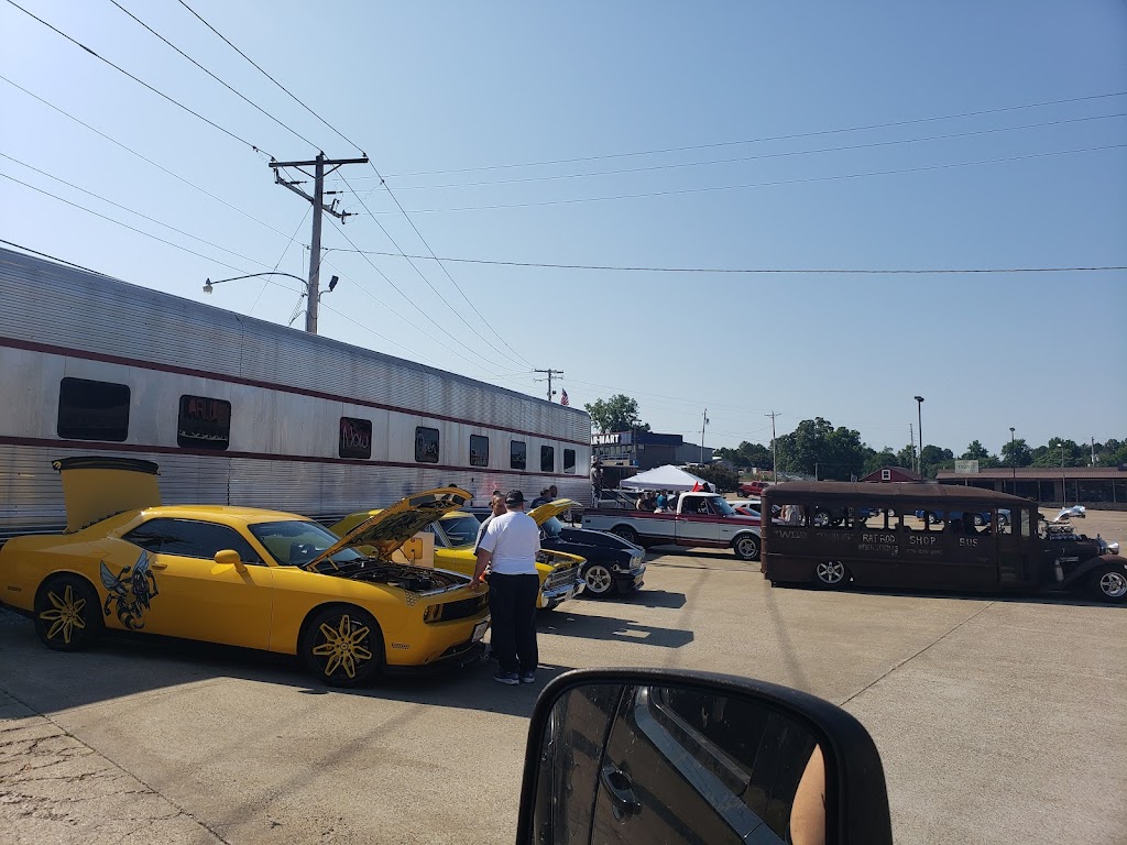 Train Car Diner | restaurant | 3000 Jennings Ln Suite I, Batesville, AR 72501, USA | 8705694550 OR +1 870-569-4550