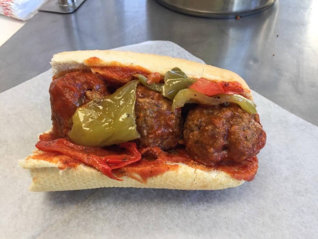 Dinos Deli & Sandwich Shop | restaurant | 1408 Apache Trail, Apache Junction, AZ 85120, USA | 4809830973 OR +1 480-983-0973