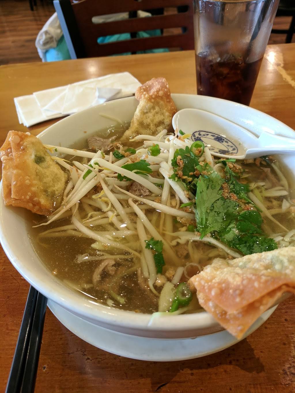 Crazy Noodles | restaurant | 36 Main St, Amherst, MA 01002, USA | 4132533287 OR +1 413-253-3287