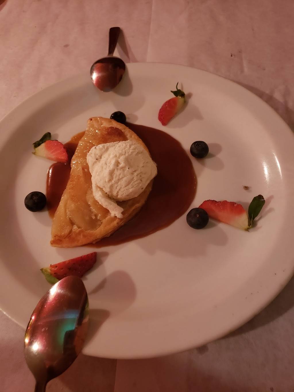 Villa Romano | restaurant | 1011 Soscol Ferry Rd, Napa, CA 94558, USA | 7072524533 OR +1 707-252-4533