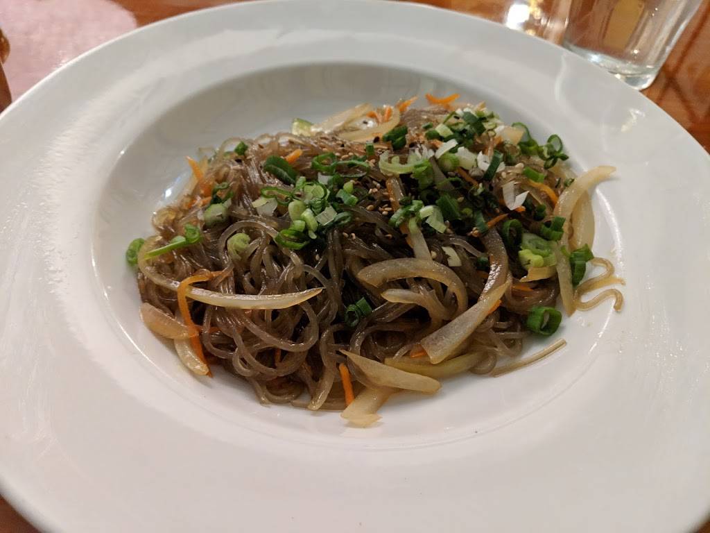 Stone Bowl | restaurant | 3355 Madison Rd, Cincinnati, OH 45209, USA | 5135339600 OR +1 513-533-9600