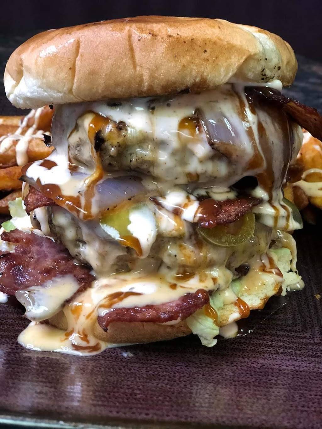 Blue Seas Sports Grill | restaurant | 1116 Lomb Ave, Birmingham, AL 35211, USA | 2052437955 OR +1 205-243-7955