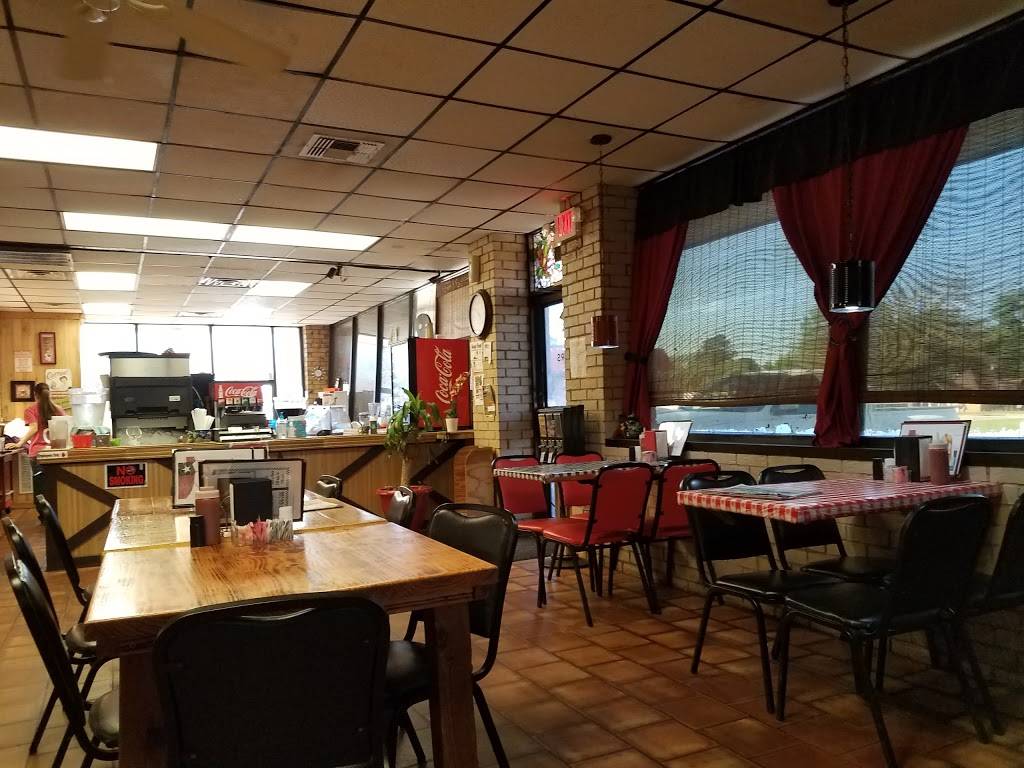 Arnolds Family Restaurant | restaurant | 206 N Main St, Lone Star, TX 75668, USA | 9036563405 OR +1 903-656-3405