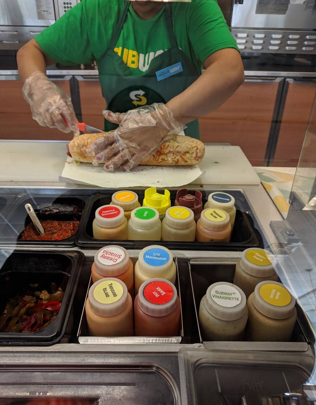 Subway | restaurant | 400 E Main St, Norfolk, VA 23510, USA | 7576236246 OR +1 757-623-6246