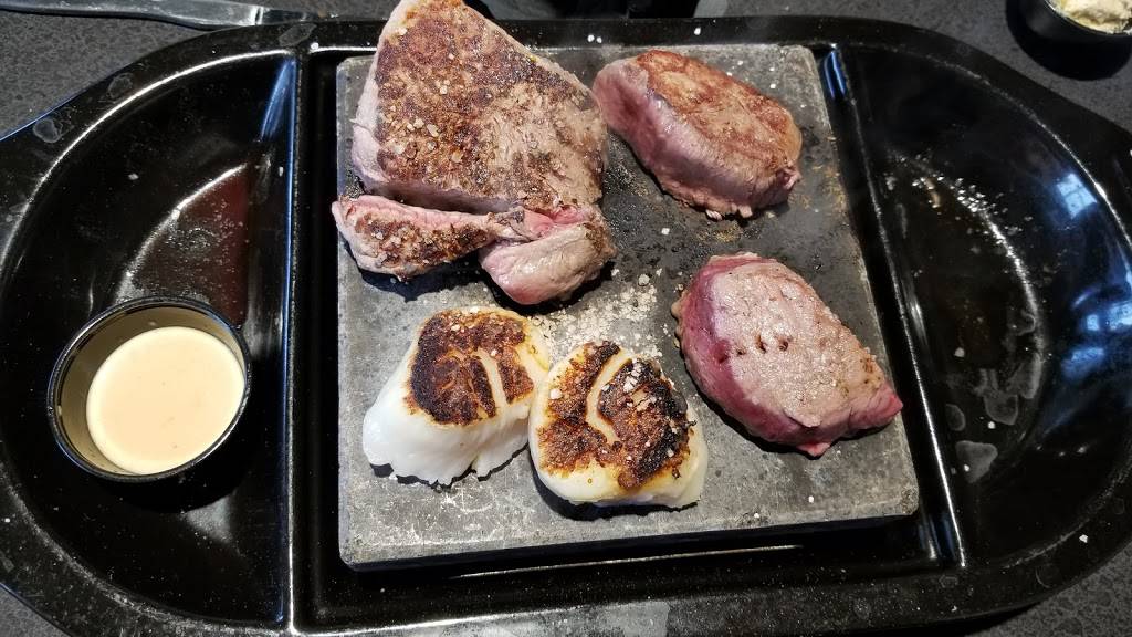 Black Rock Bar & Grill | restaurant | 2745 Fairfield Commons Blvd, Beavercreek Township, OH 45431, USA | 9379880026 OR +1 937-988-0026