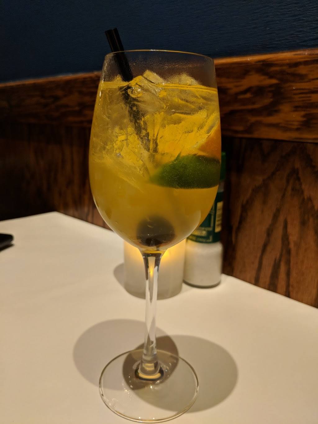 Bonefish Grill | restaurant | 4889 West Chester Pike, Newtown Square, PA 19073, USA | 6103551784 OR +1 610-355-1784