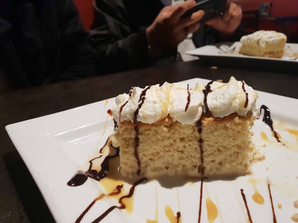 Mexican Amigos | restaurant | 10720 Yonge St, Richmond Hill, ON L4C 3C9, Canada | 9057800303 OR +1 905-780-0303