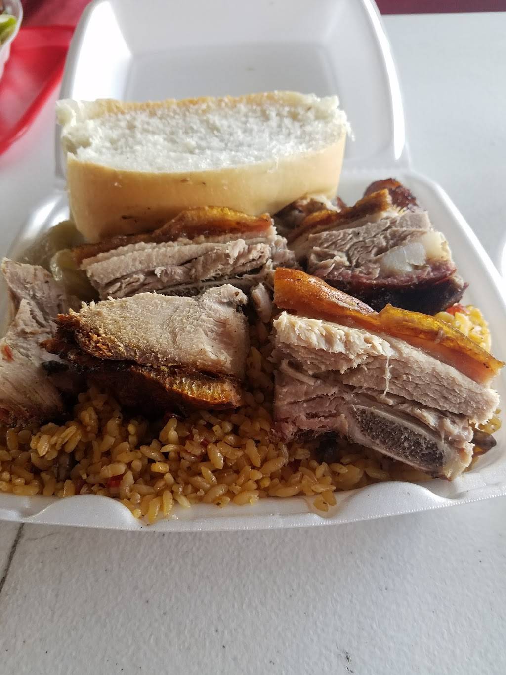 Lechonera Jibarita | restaurant | 929 N Semoran Blvd, Orlando, FL 32807, USA | 4077570600 OR +1 407-757-0600