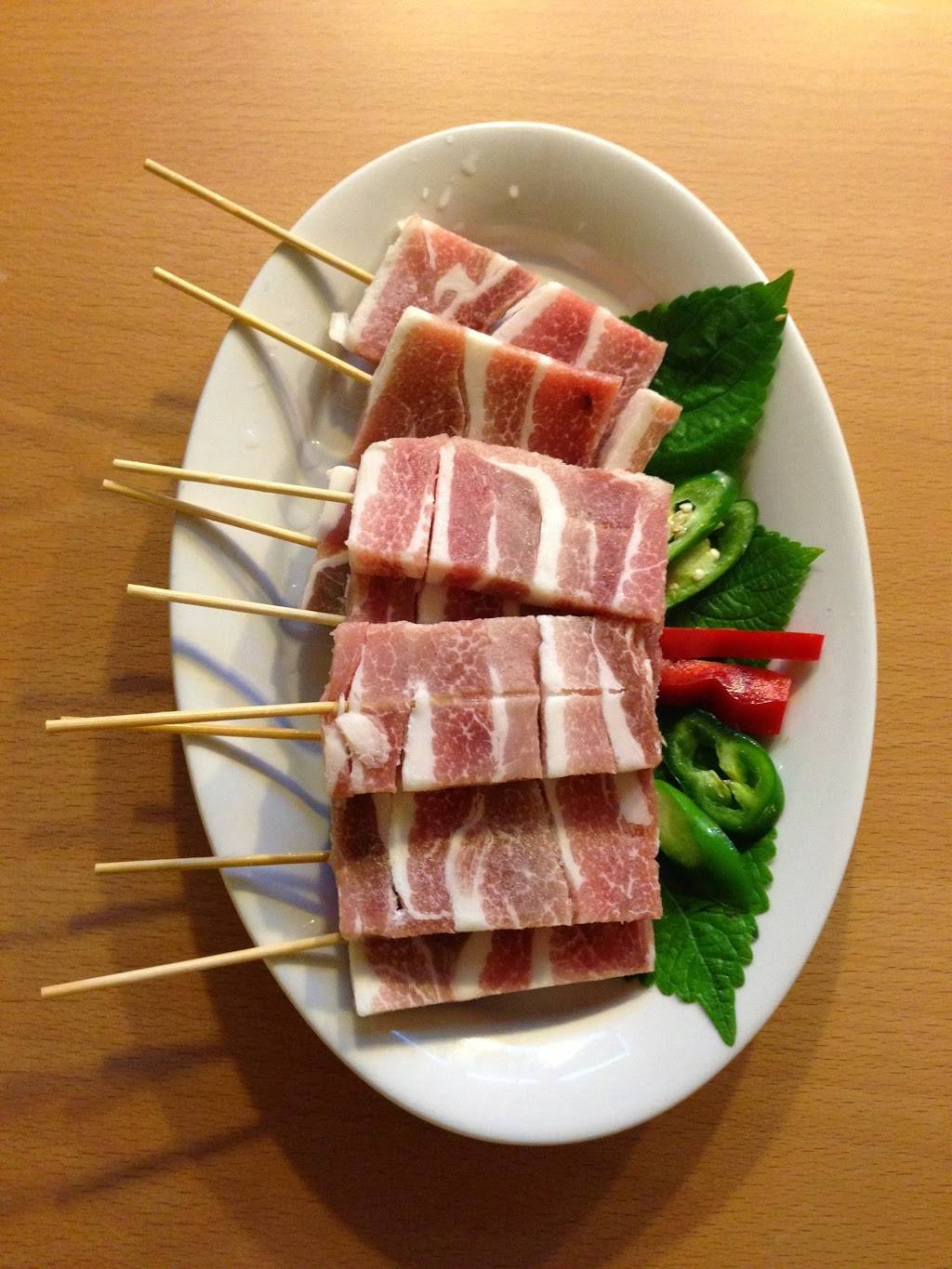 Man Nam | restaurant | 4010 Vestal Pkwy E, Vestal, NY 13850, USA | 6077700073 OR +1 607-770-0073