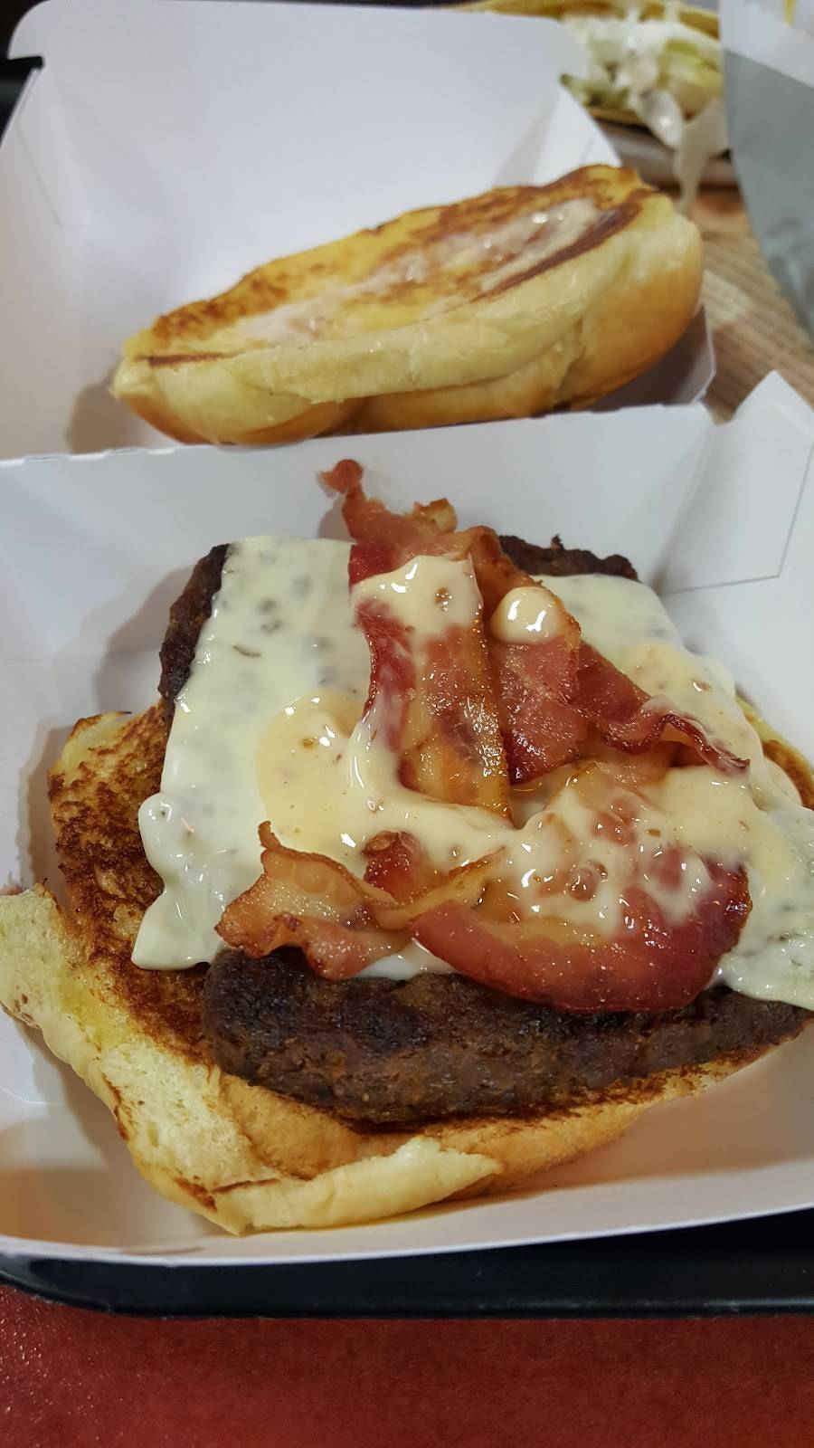 Jack in the Box | restaurant | 509 S Cumberland St, Lebanon, TN 37087, USA | 6154534767 OR +1 615-453-4767