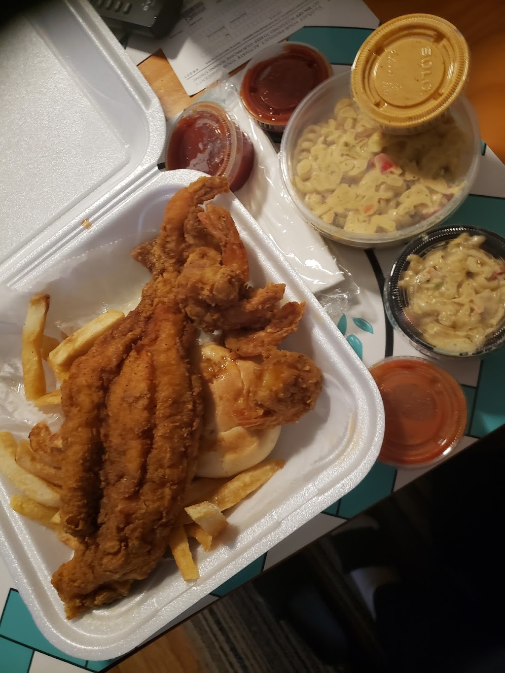 The Flaming Fish | restaurant | 535 Main St, Buffalo, NY 14203, USA | 7163225480 OR +1 716-322-5480