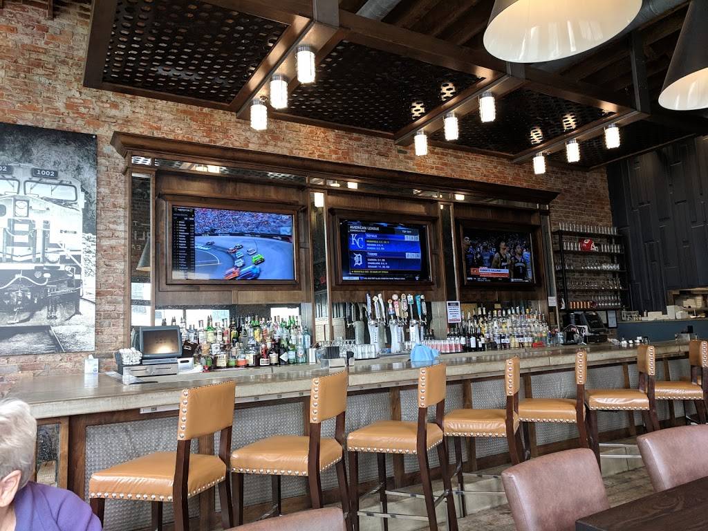 The Burlington League | restaurant | 1002 S 10th St, Omaha, NE 68108, USA | 4028858927 OR +1 402-885-8927