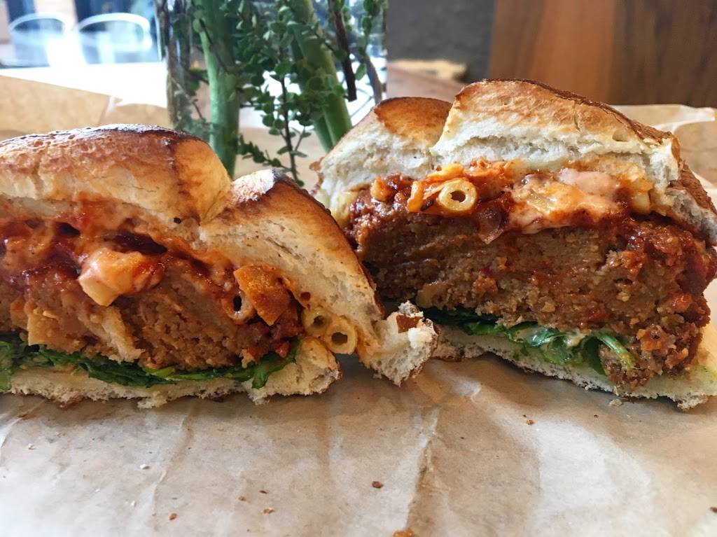 The Cinnamon Snail | restaurant | 2 Pennsylvania Plaza, New York, NY 10121, USA | 2126957454 OR +1 212-695-7454