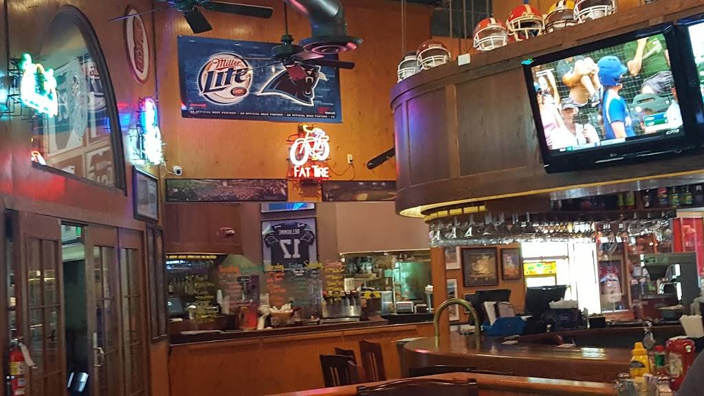 Jocks & Jills | restaurant | 4109 S Stream Blvd, Charlotte, NC 28217, USA | 7044230001 OR +1 704-423-0001