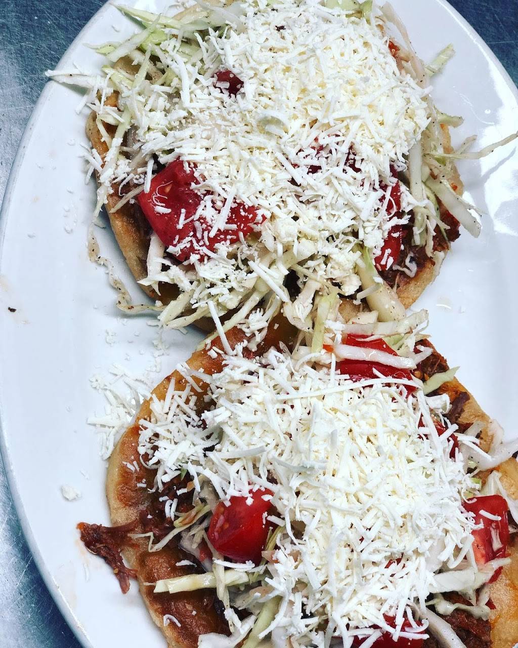 Marinas Bar Restaurant | restaurant | 1186 NW 103rd St, Miami, FL 33150, USA | 3057220707 OR +1 305-722-0707