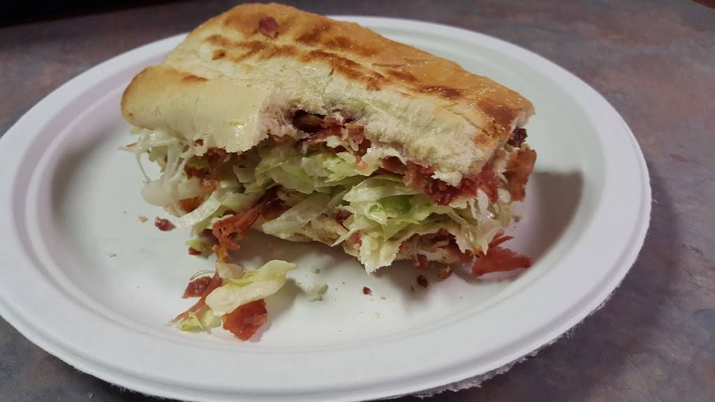 Pizza Wheel | restaurant | 103 N Buckeye St, Bellevue, OH 44811, USA | 4194837452 OR +1 419-483-7452