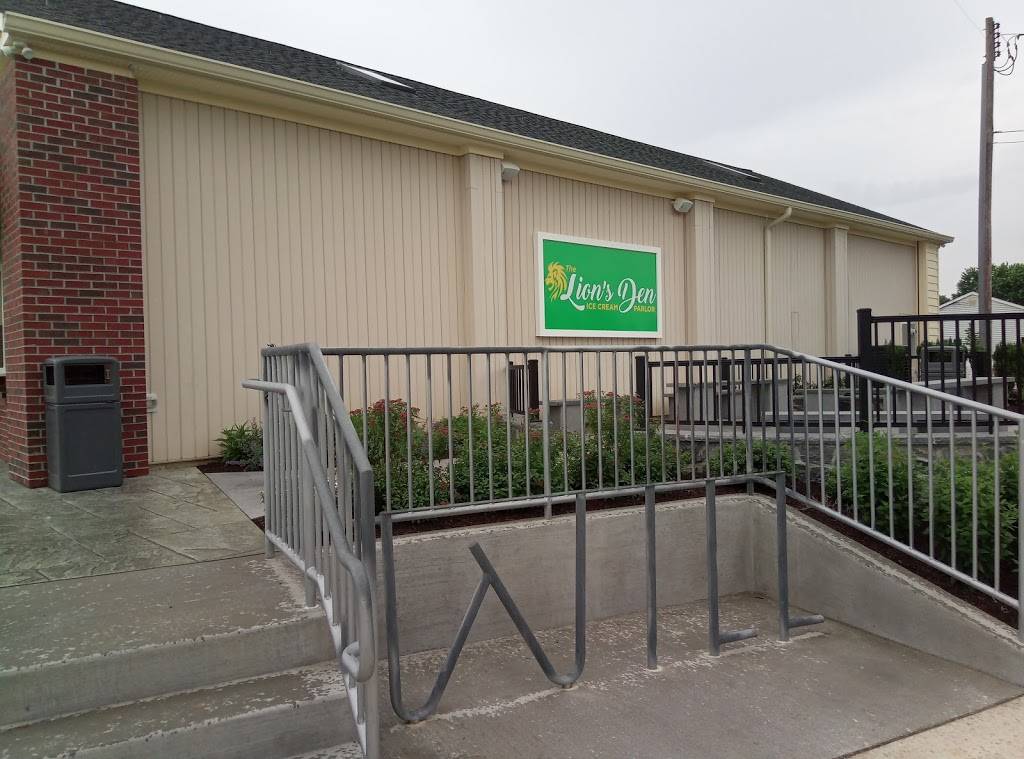 The Lions Den Ice Cream Parlor & Diner | restaurant | 508 Railroad Ave, Centreville, MD 21617, USA | 4432628016 OR +1 443-262-8016