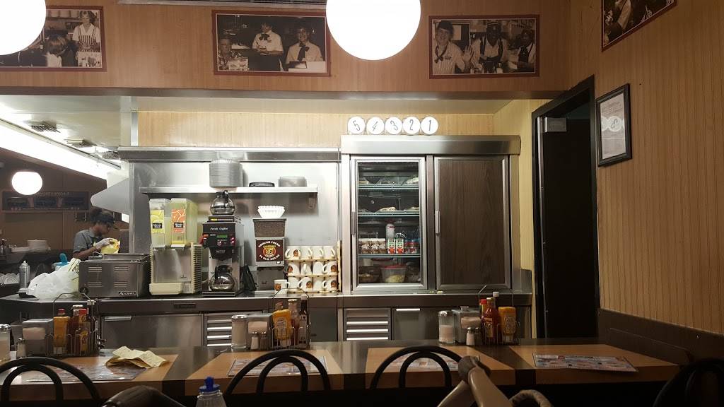 Waffle House | meal takeaway | 2340 N Washington St, Forrest City, AR 72335, USA | 8706330926 OR +1 870-633-0926