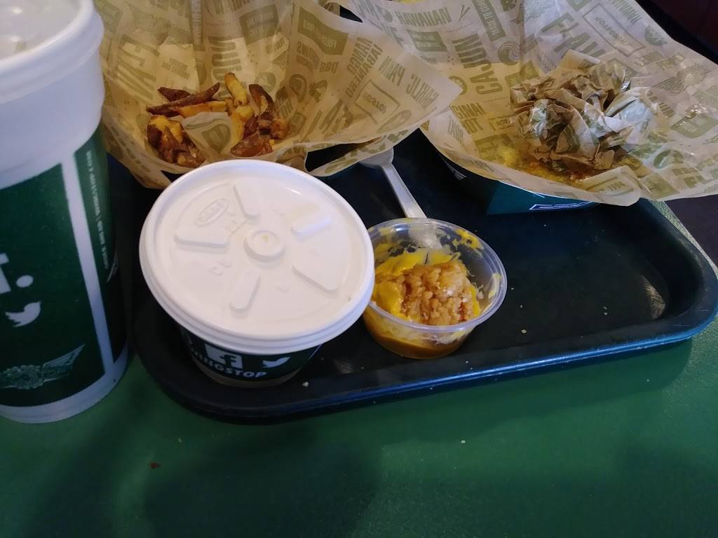 Wingstop | restaurant | 9208 E R L Thornton Fwy #204, Dallas, TX 75228, USA | 2143217222 OR +1 214-321-7222