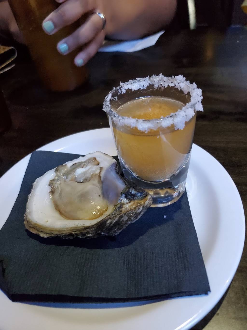 Oyster House | restaurant | 25 Patillo Rd, LaGrange, GA 30241, USA | 7067562444 OR +1 706-756-2444