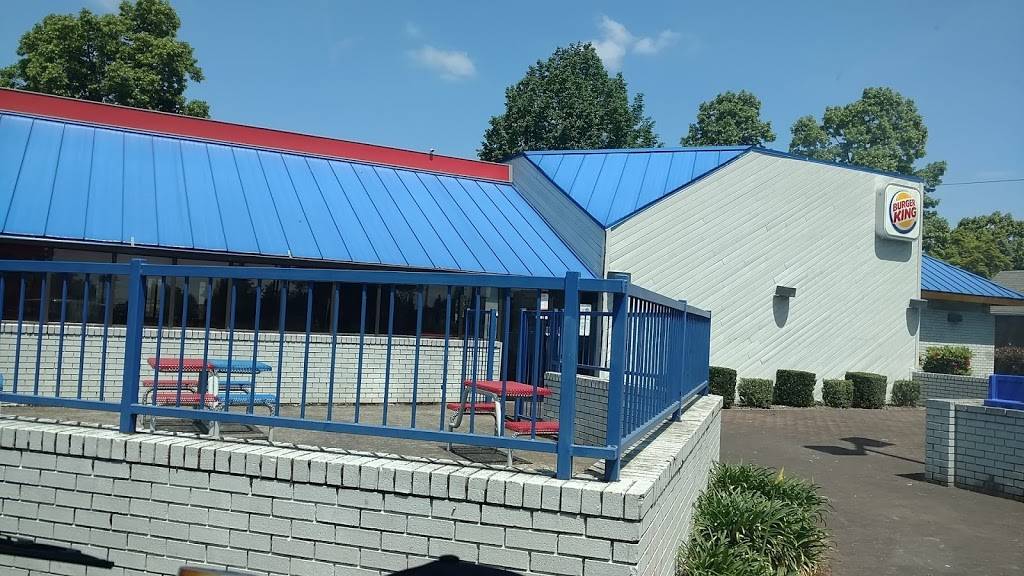 Burger King | restaurant | 5038 SE Powell Blvd, Portland, OR 97206, USA | 5037711873 OR +1 503-771-1873