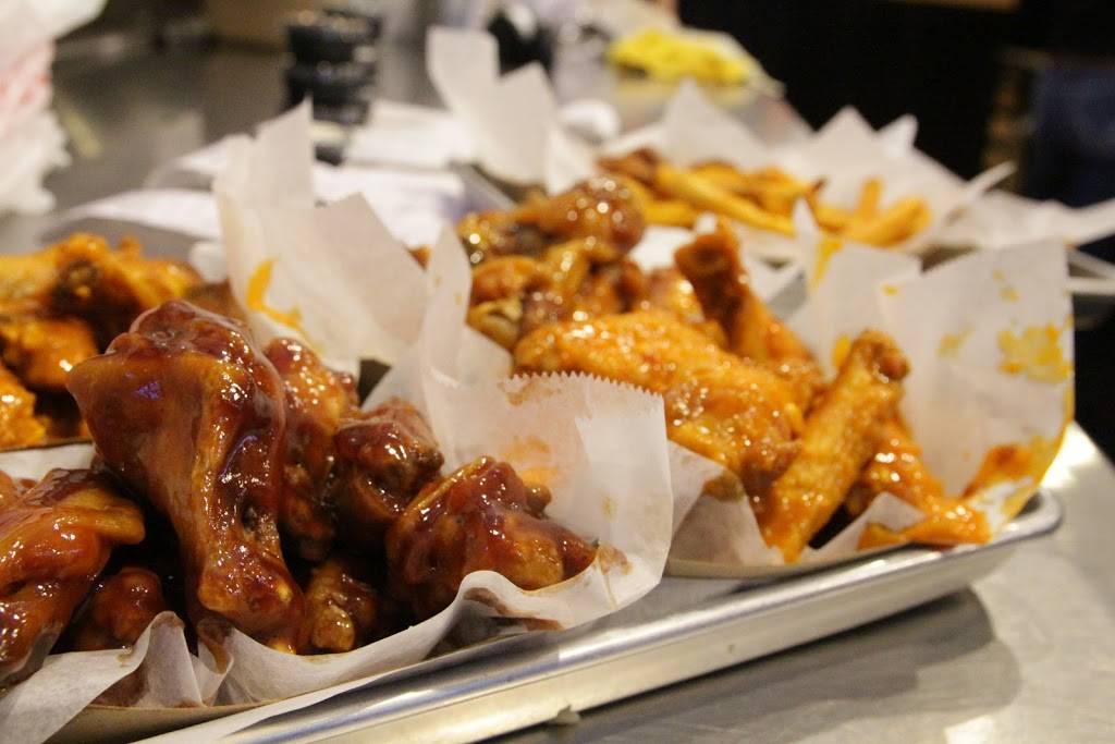 Fire Wings Manteca | restaurant | 1446 Hulsey Way, Manteca, CA 95336, USA | 2096653192 OR +1 209-665-3192