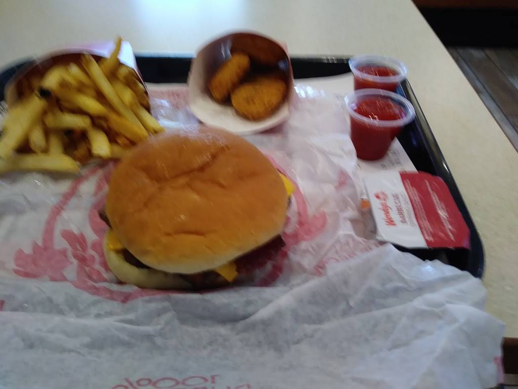 Wendys | restaurant | 8501 Ogden Ave, Lyons, IL 60534, USA | 7084424481 OR +1 708-442-4481