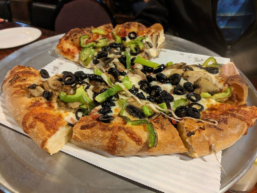 Firehouse Pizza Restaurant | restaurant | 734 Main St, Red Bluff, CA 96080, USA | 5306902477 OR +1 530-690-2477