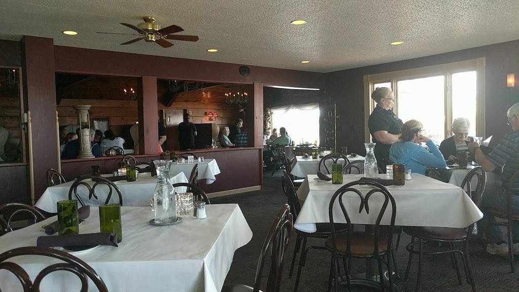 Pinewood Supper Club | restaurant | 1208 Half Moon Lake Dr, Mosinee, WI 54455, USA | 7156933180 OR +1 715-693-3180