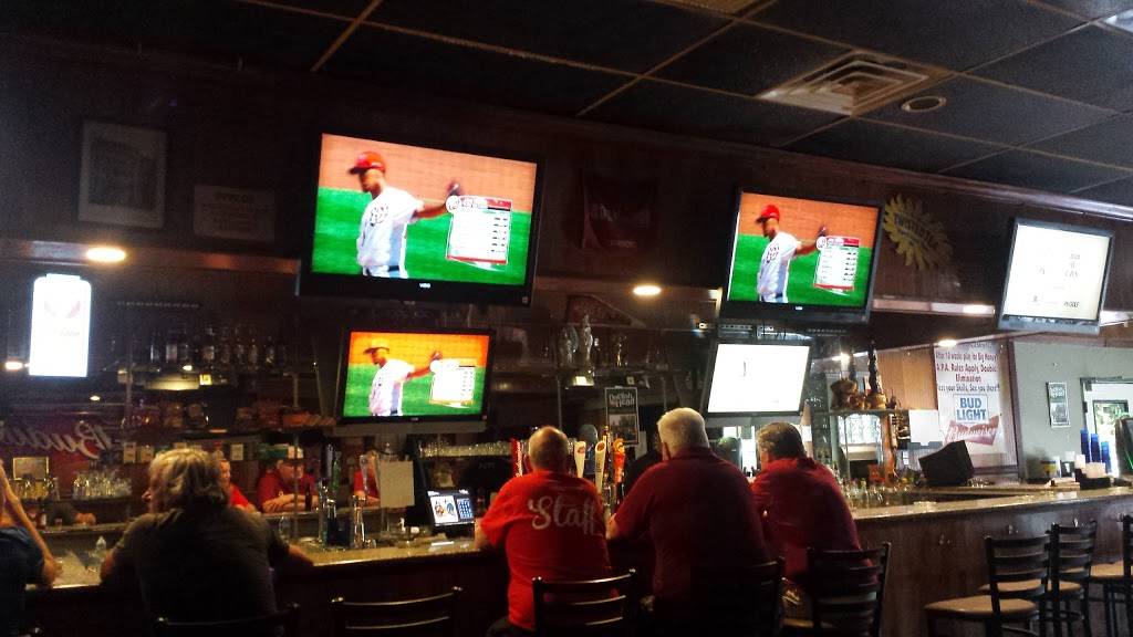 L&Bs Pizzeria & Sports Bar | restaurant | 5401 Mapledale Plaza, Dale City, VA 22193, USA | 7037301764 OR +1 703-730-1764